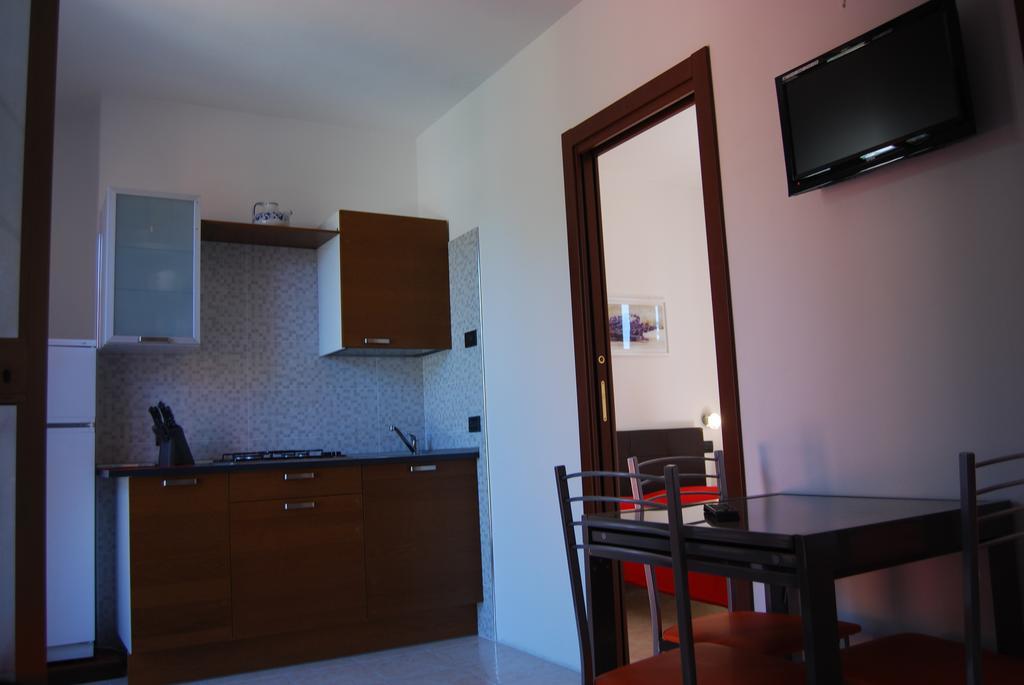 Appartamenti Corneliani II Sirmione Buitenkant foto
